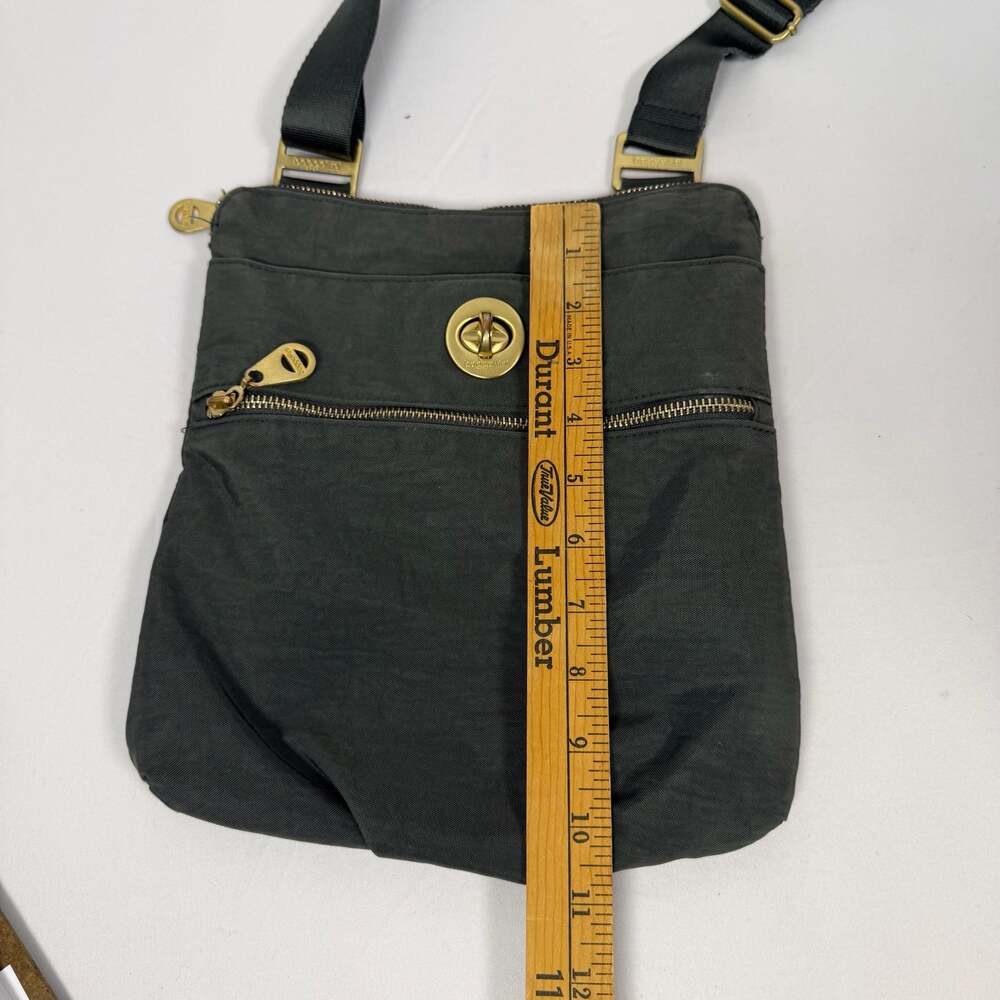 Baggallini Pocket Crossbody Bag Black Nylon with Gold Hardware - Picture 10 of 10